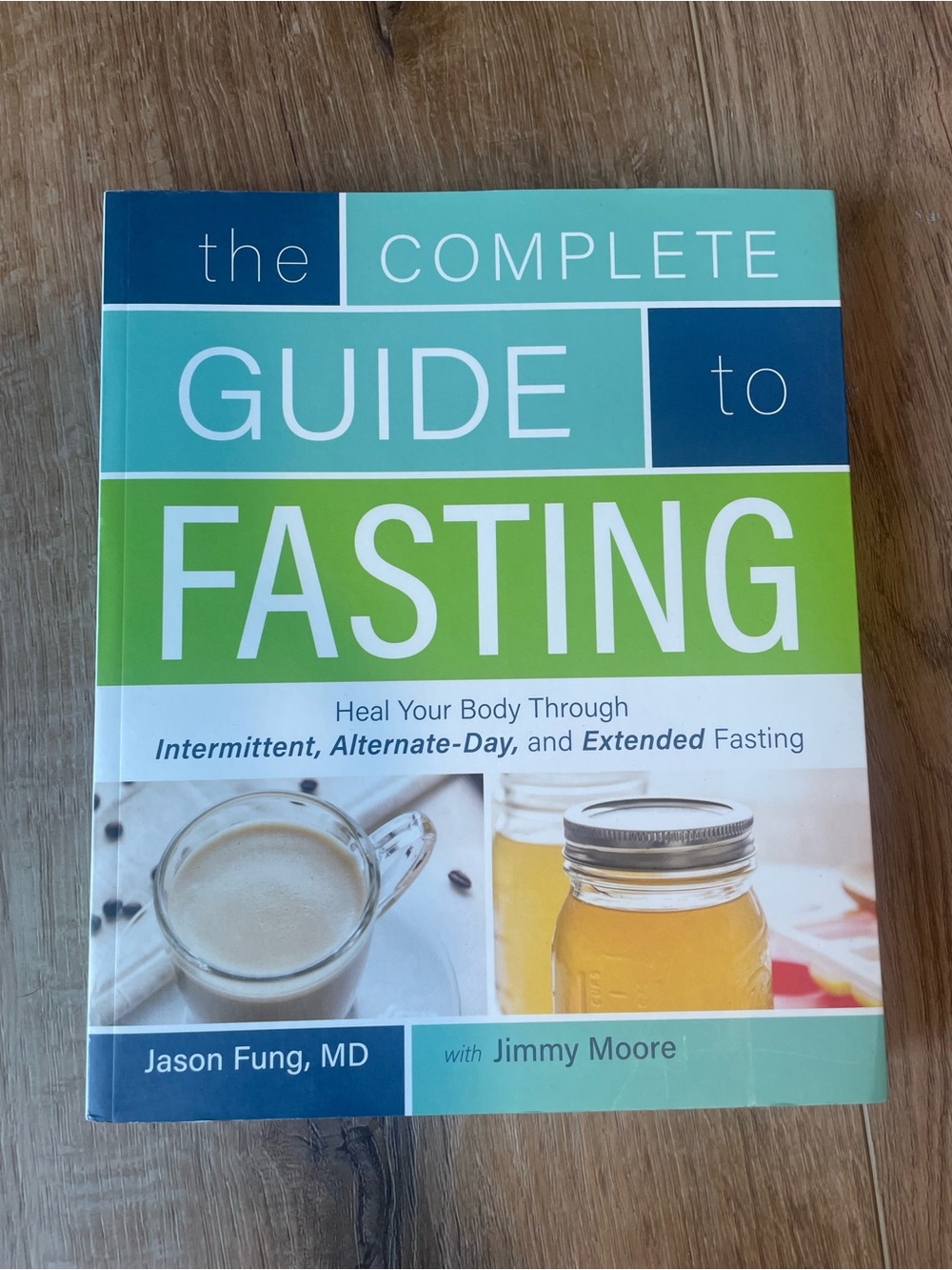 The Complete Guide to Fasting - Bright Teal & Green Cover